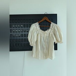 Doen Anneth Top
